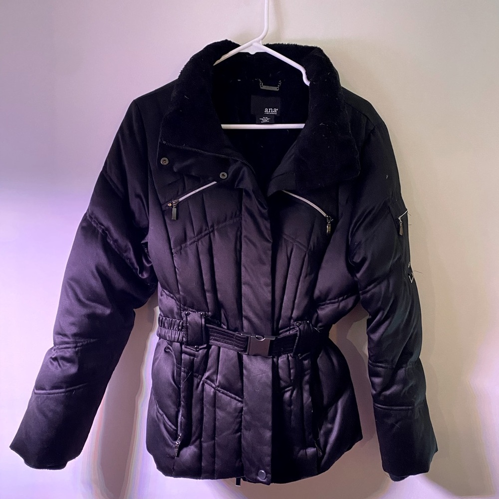 Ana down coat with belt